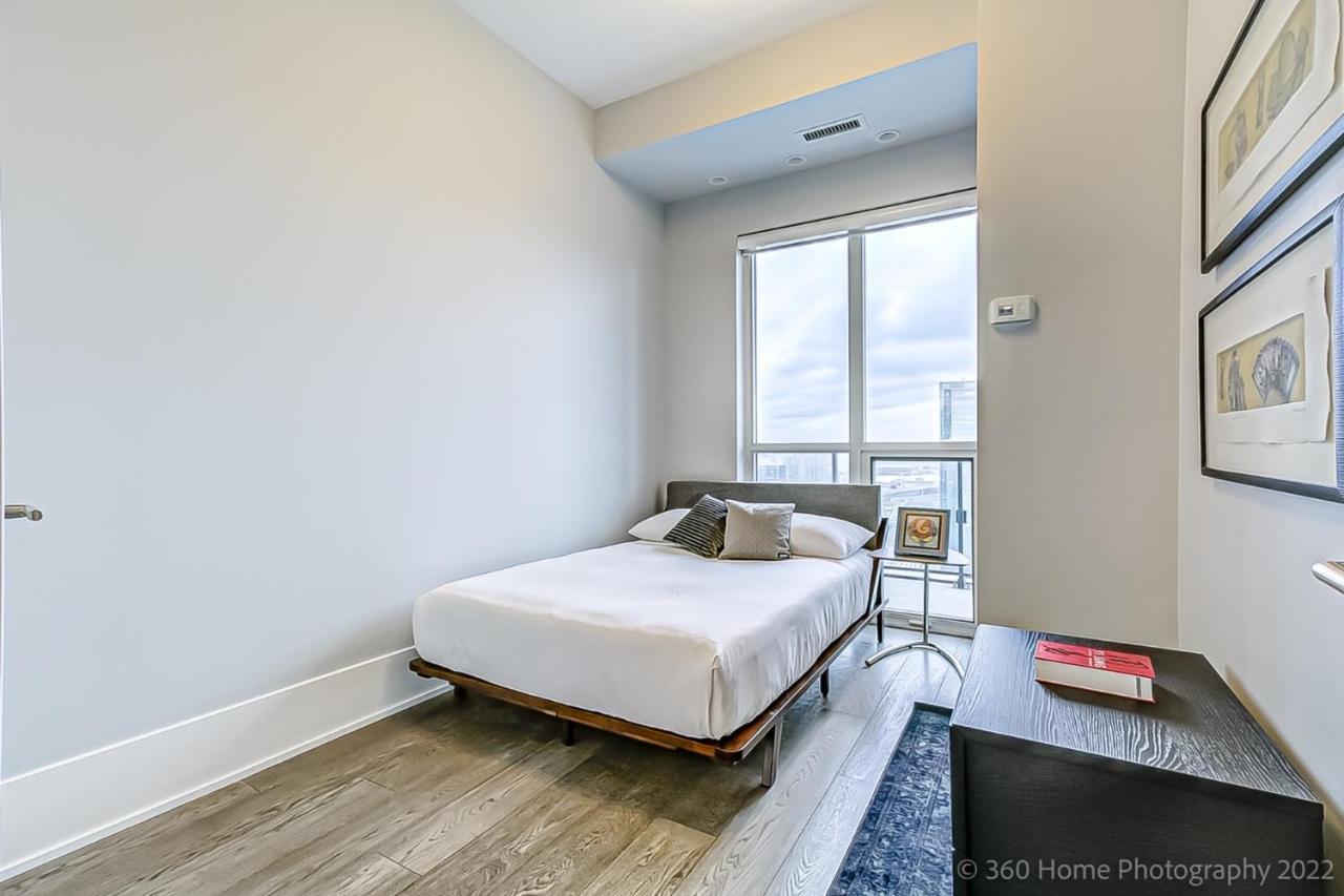 Toronto Lofts Apartment Exterior photo